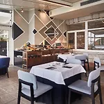 Hotel Silken Palacio Uribarren