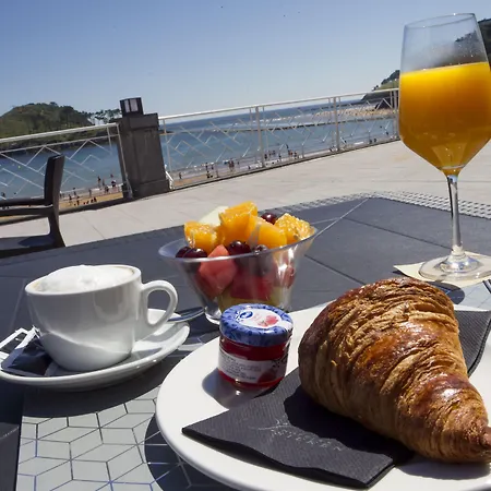 Hotel Silken Palacio Uribarren