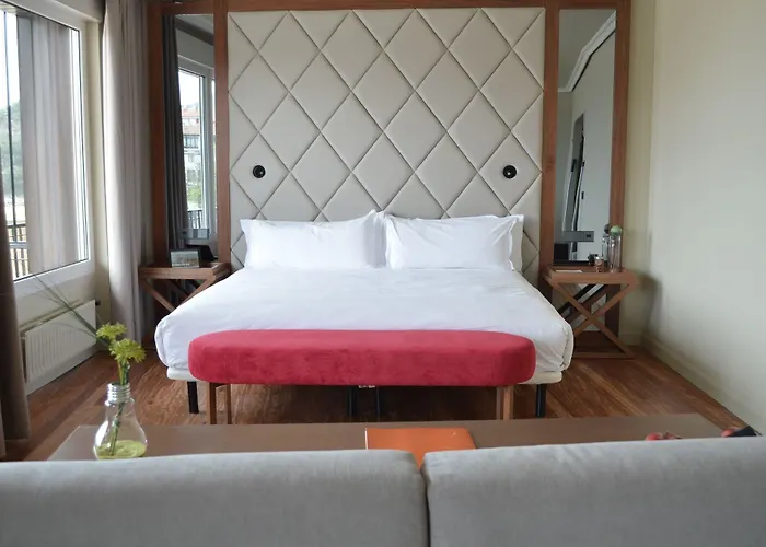 Silken Palacio Uribarren Hotel