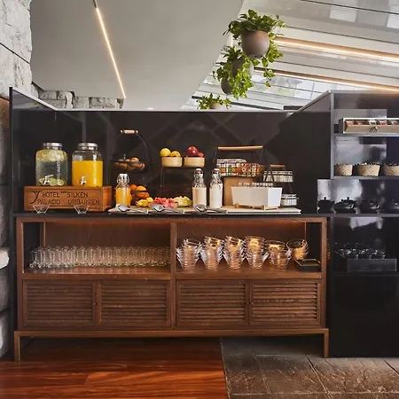 Silken Palacio Uribarren レケイティオ