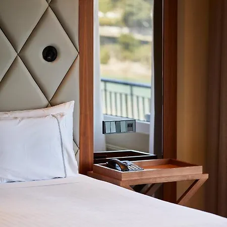 Silken Palacio Uribarren Hotel 3*