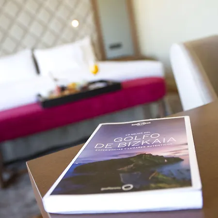 Silken Palacio Uribarren レケイティオ