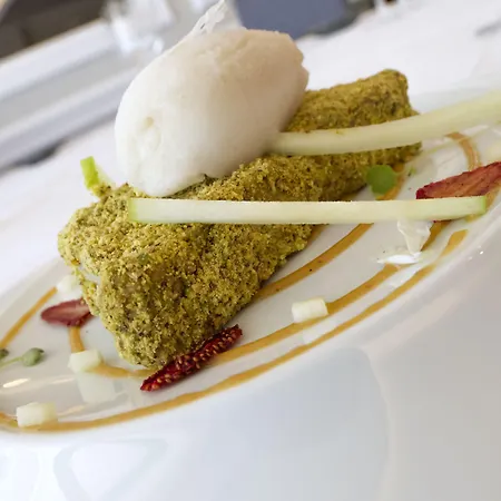 Silken Palacio Uribarren 3* レケイティオ