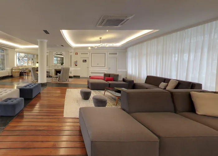 Hotell Silken Palacio Uribarren 3*